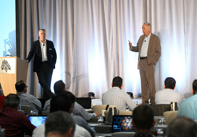 Left to right: Dale Fields (Director, Residential/Light Commercial HVAC, LG Electronics) and Chuck Rhodes (Director, Commercial HVAC, LG Electronics)